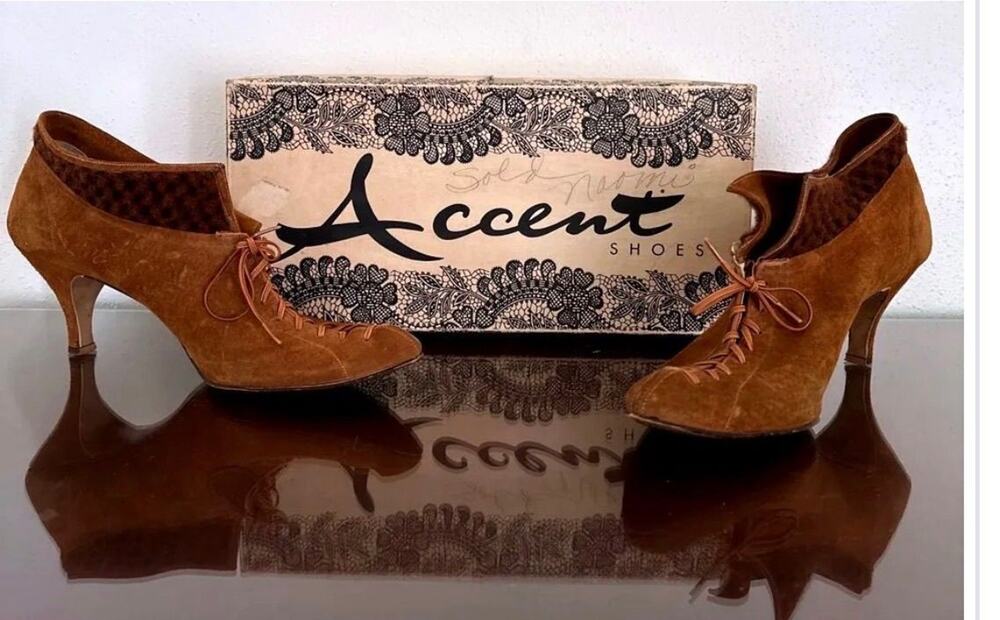 No.21 Vintage Accent Shoes Rust Suede Lace-Up Heels Size 9S